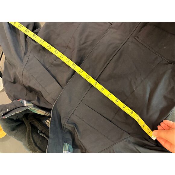 (More photos)PENDLETON • Black/Plaid Cotton/poly blend Rain Jacket Coat • Ladies - Picture 9 of 13